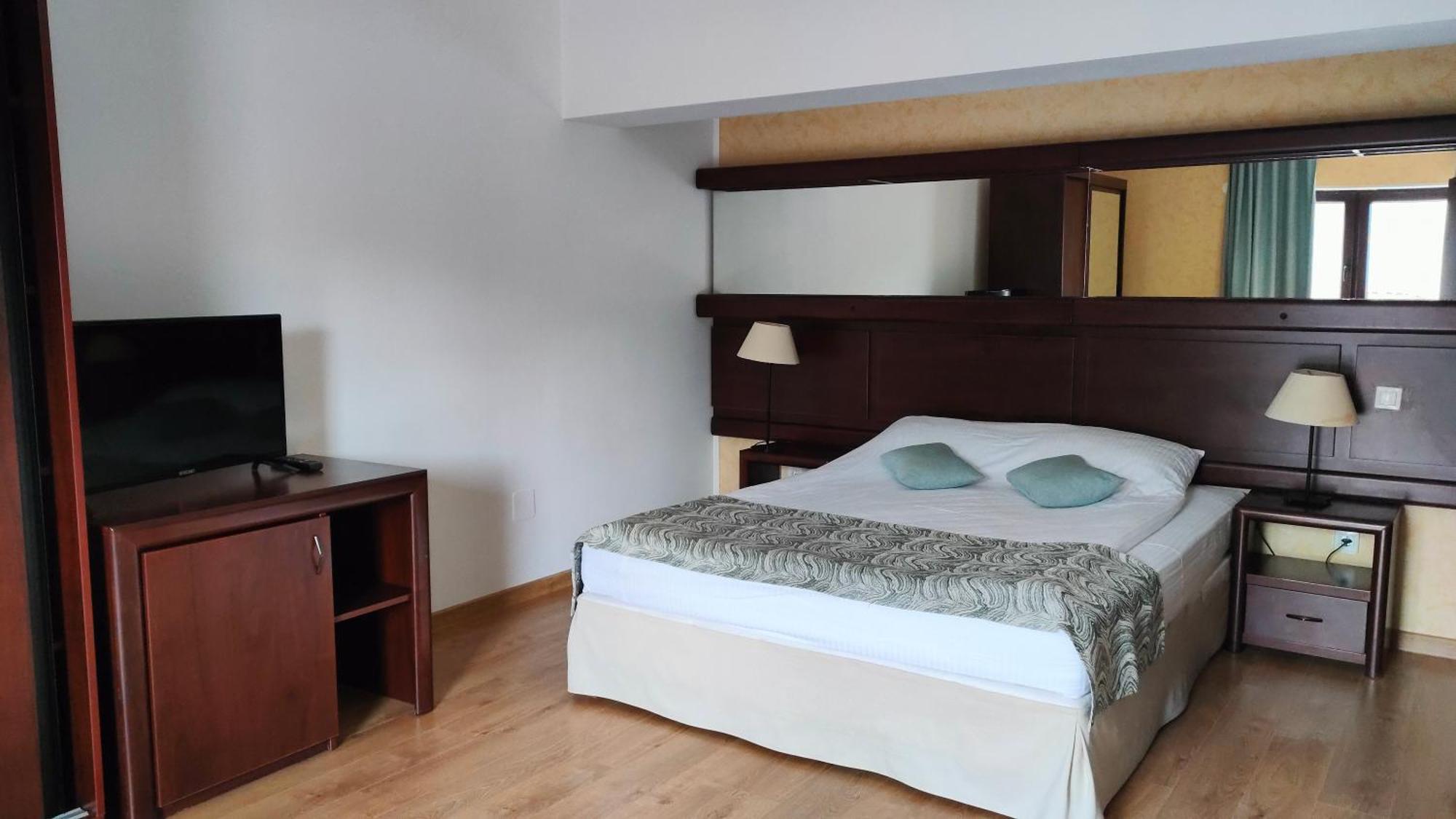 Hotel Valea Cu Pesti Căpăţîneni-Ungureni Exterior foto